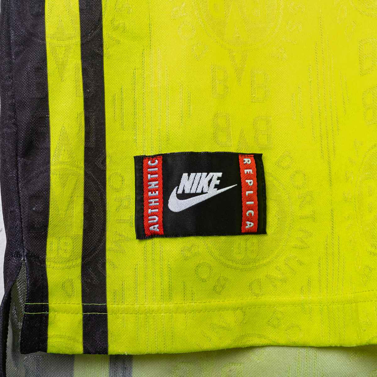 Borussia Dortmund Nike 1996/1997 Home Shirt