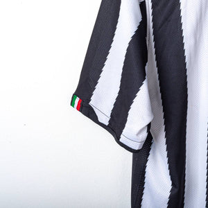 Juventus Nike BetClic 2010/2011 Home Shirt