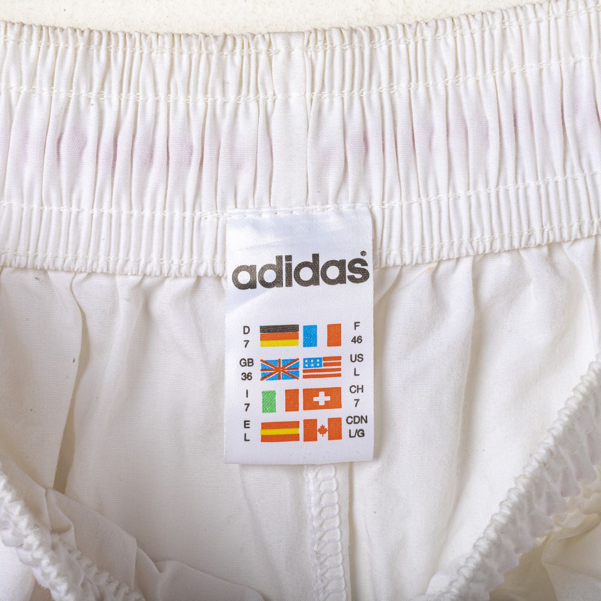 Pantaloncini VfB Stuttgart Home n°18 1996/1997