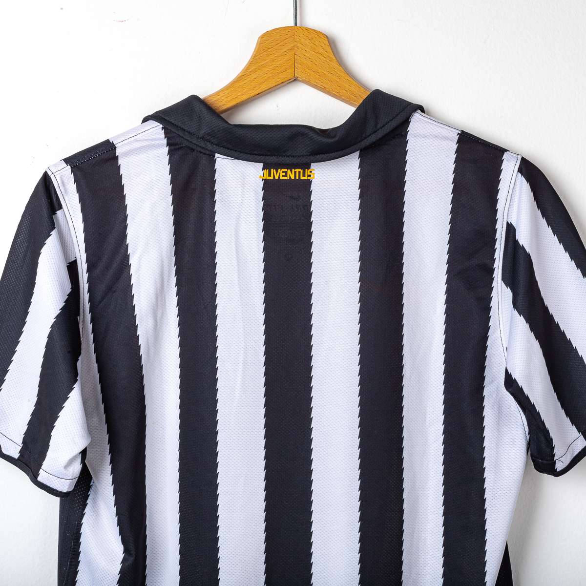 Juventus Nike BetClic 2010/2011 Home Shirt