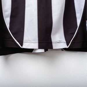Juventus Lotto Fastweb Thuram 21 2002/2003 Home Shirt