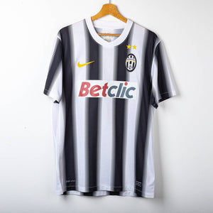 Juventus Nike Matri 32 2011/2012 Home Shirt