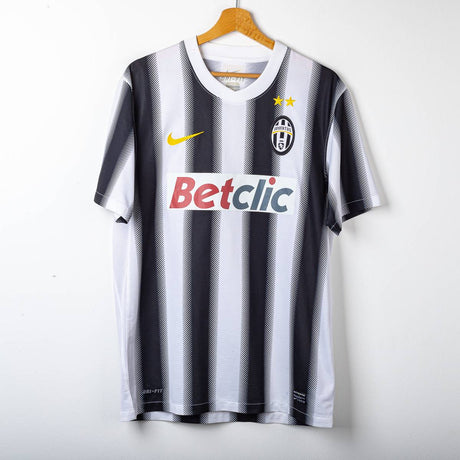 Juventus Nike Matri 32 2011/2012 Home Shirt