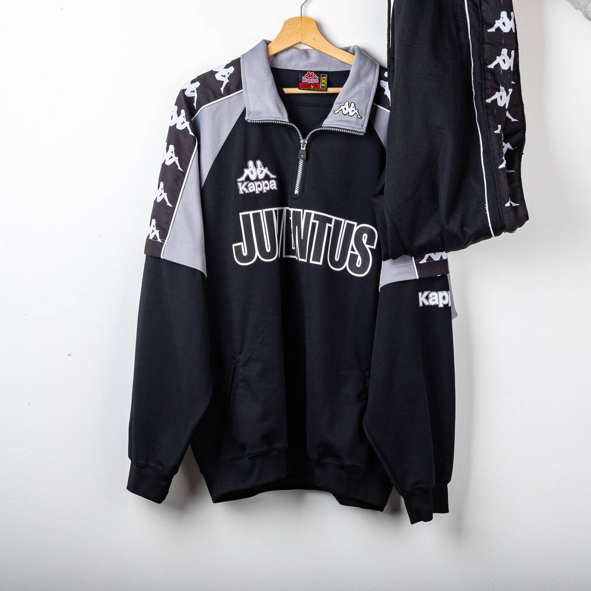 Juventus Kappa Training Tracksuit 1999/2000
