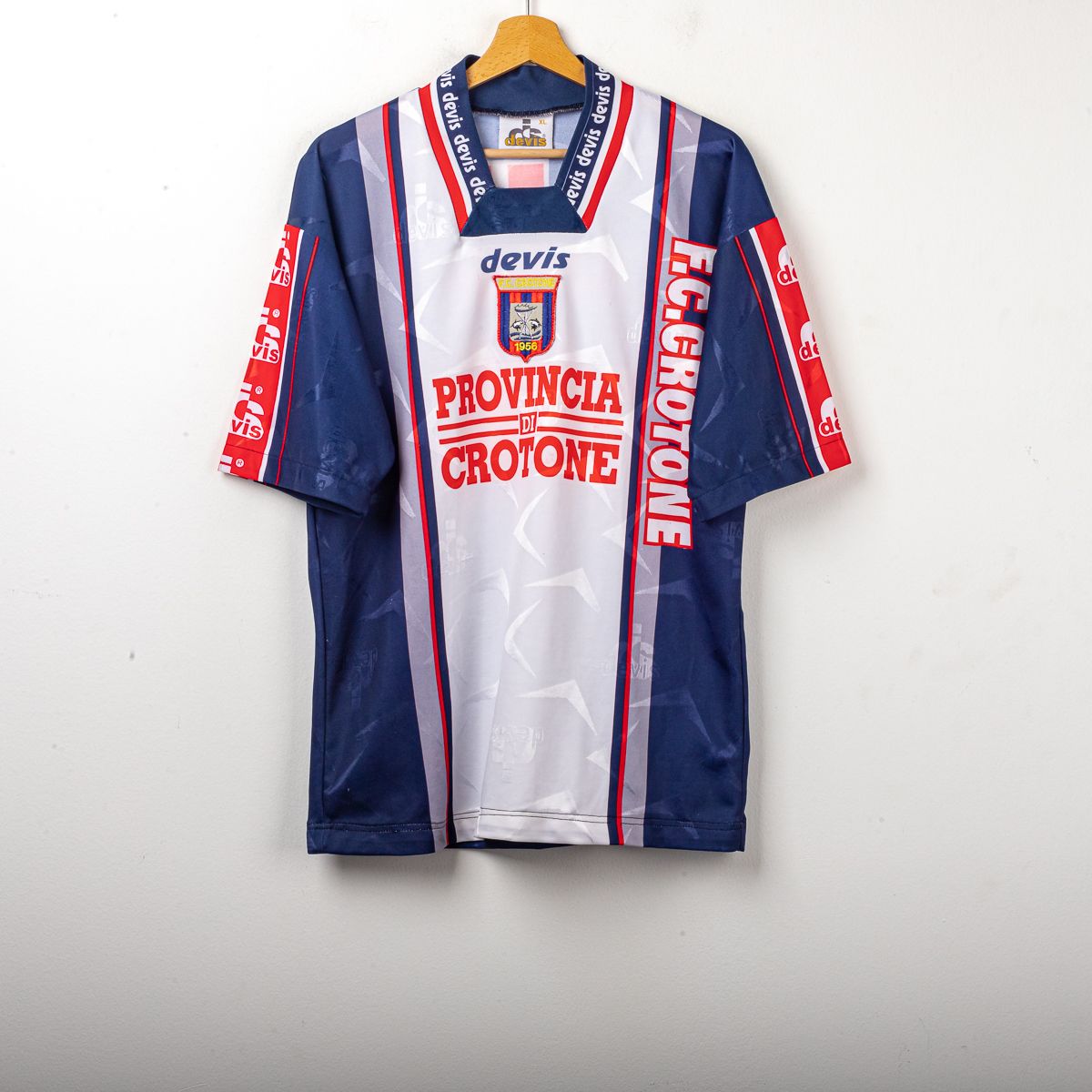 T-shirt allenamento crotone devis 1998/1999