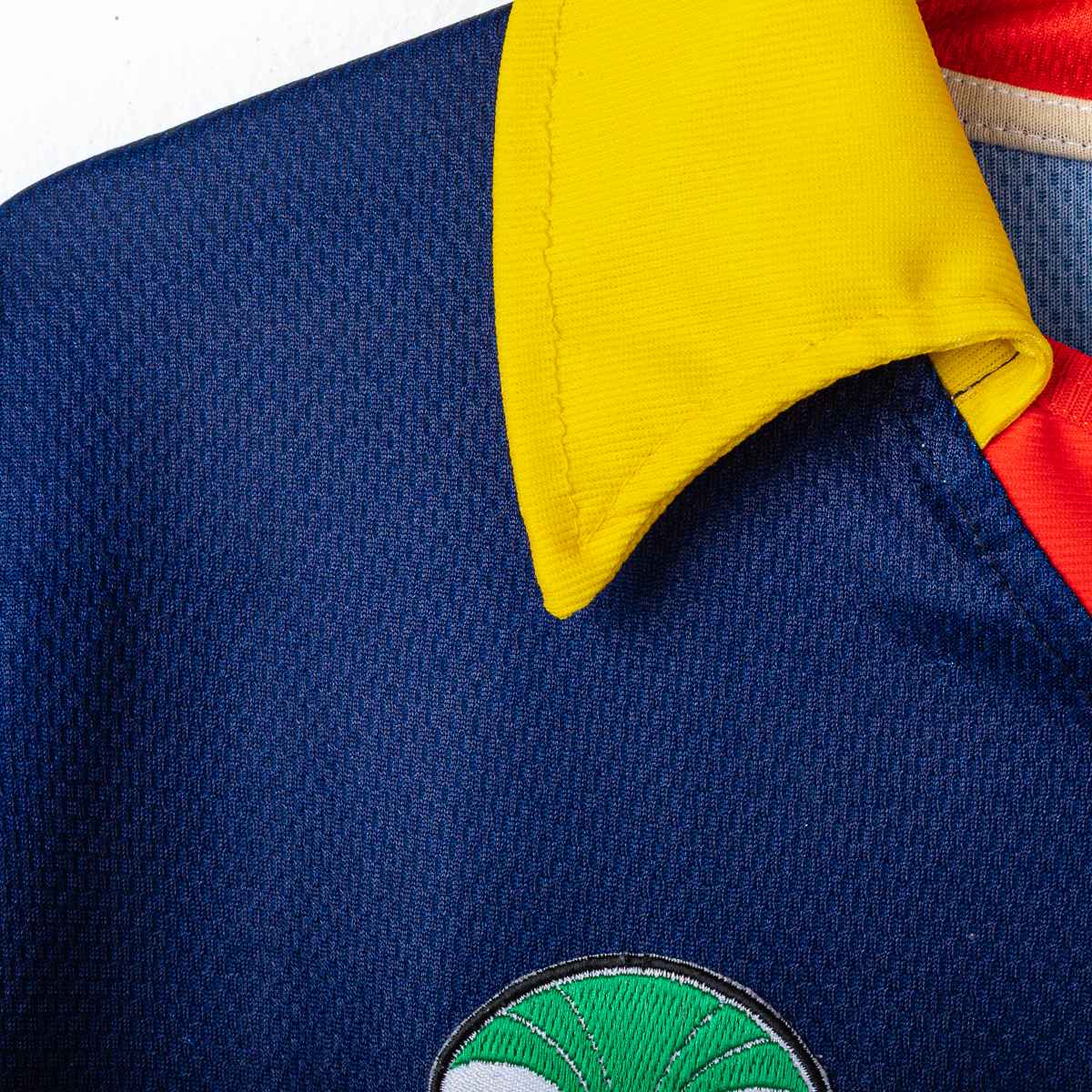 Lecce Asics Third Shirt 1999/2000