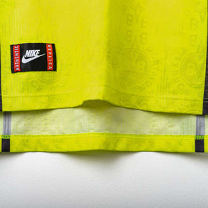 Borussia Dortmund Nike 1996/1997 Home Shirt