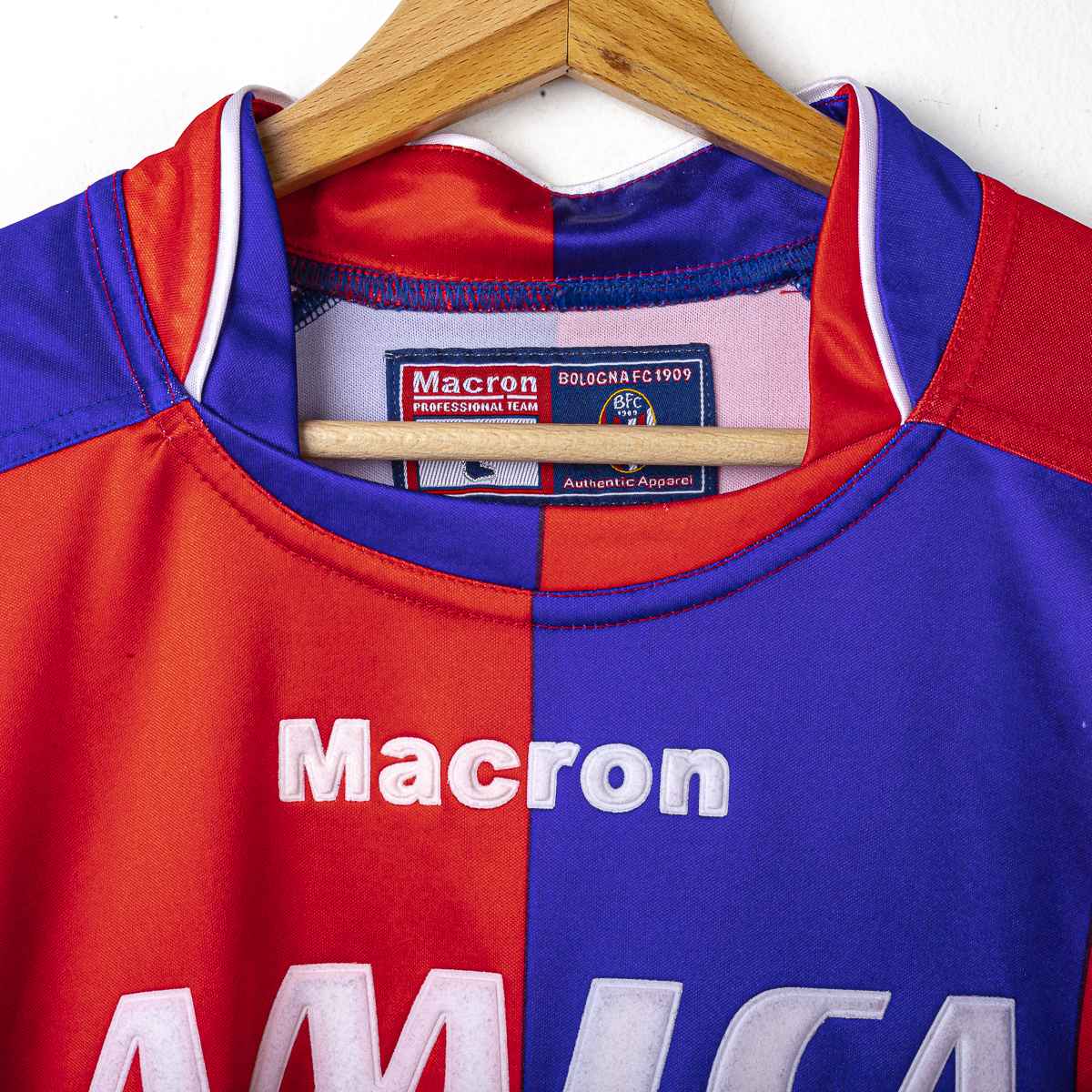 Bologna Macron Amica Chips 2004/2005 Home Shirt