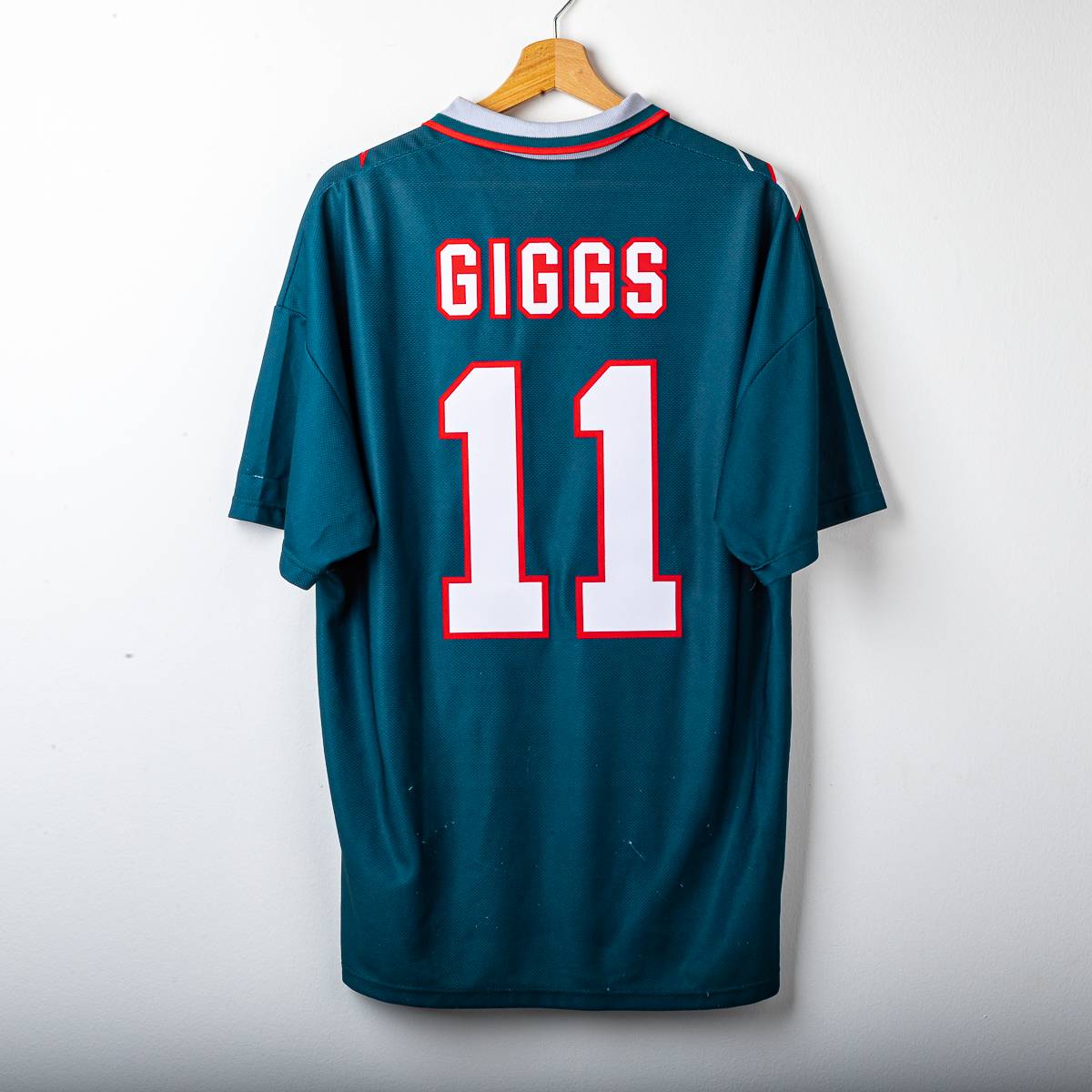 Wales Umbro Away Shirt 1995/1996 Giggs 11