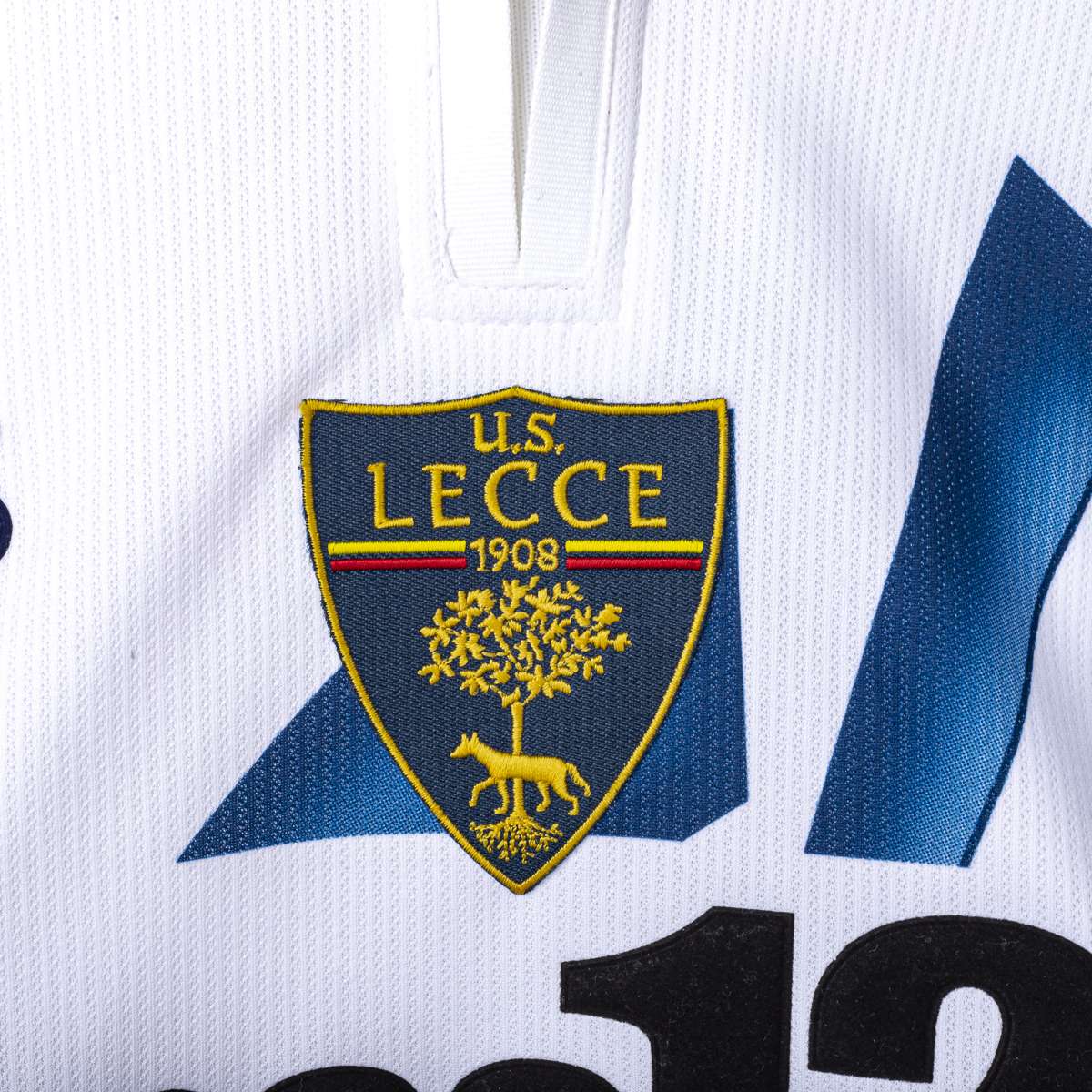 Lecce Away Shirt Asics Banca 121 2001/2002