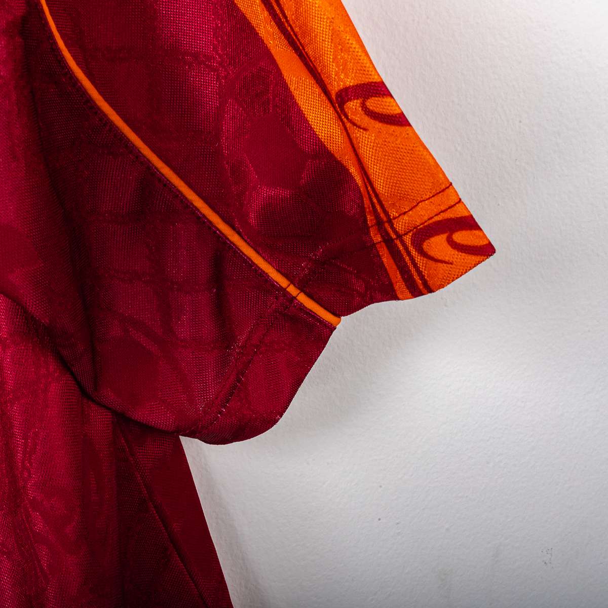 Roma Asics Totti 20 1995/1996 Home Shirt