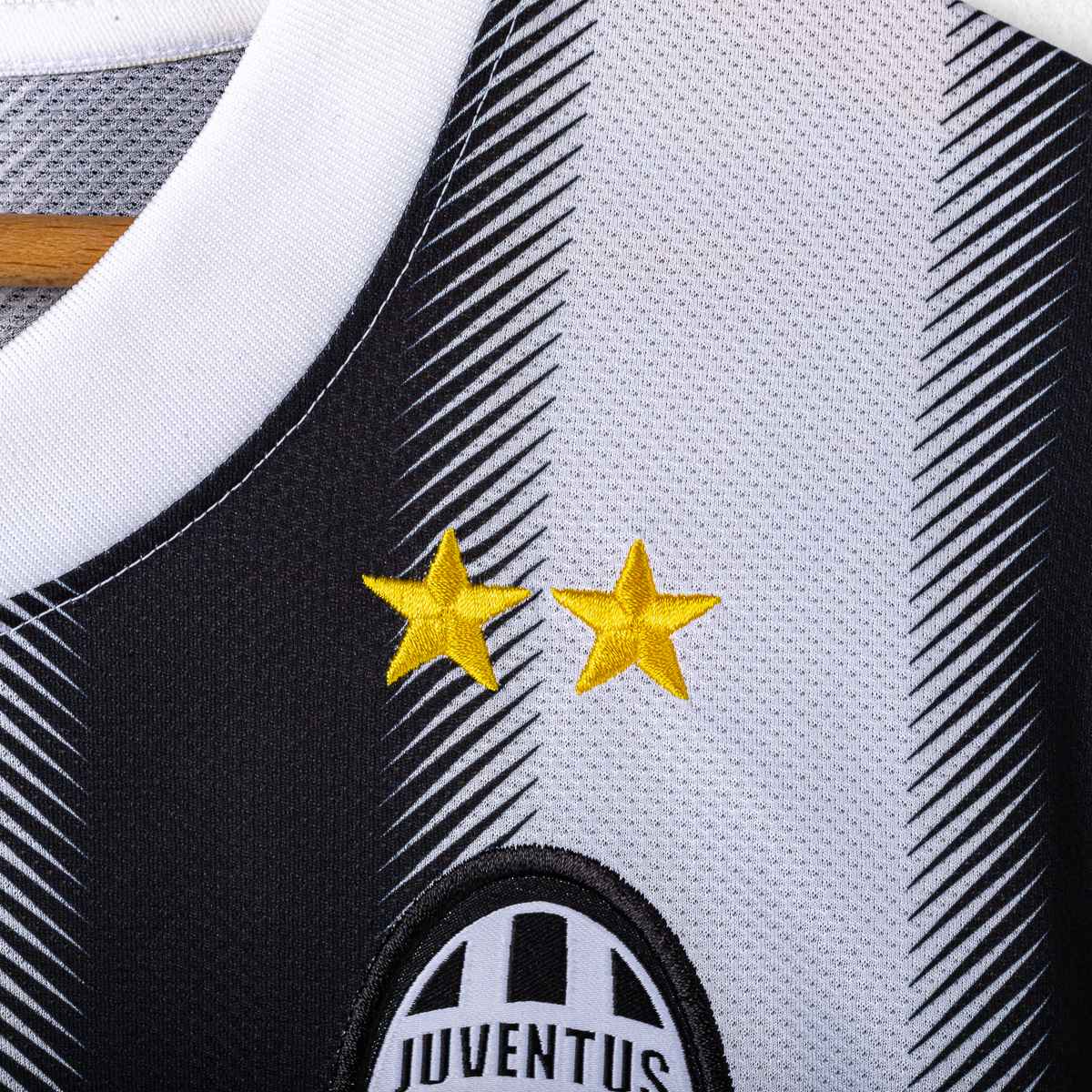 Juventus Nike Matri 32 2011/2012 Home Shirt