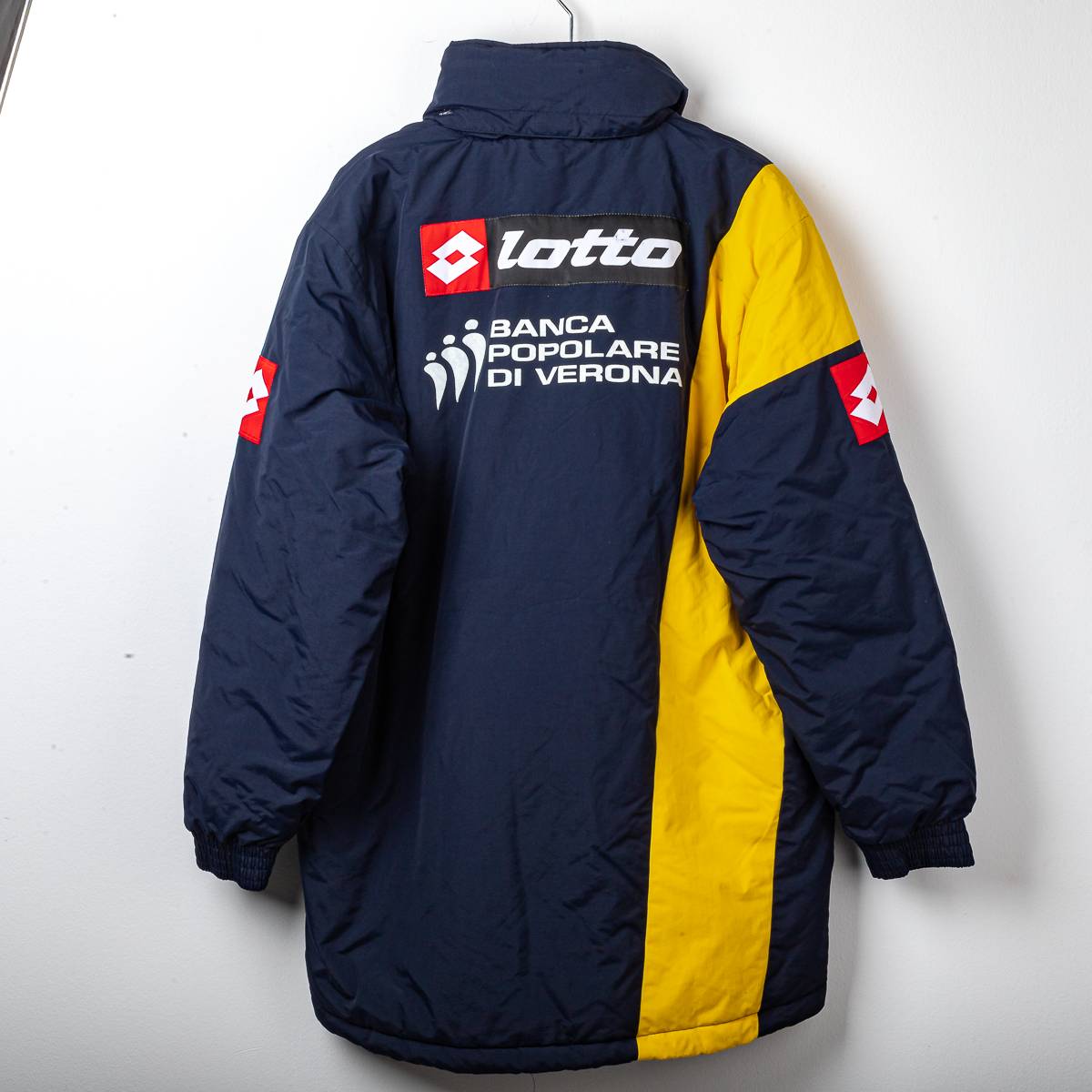 Chievo Verona Bench Jacket 2005/2006
