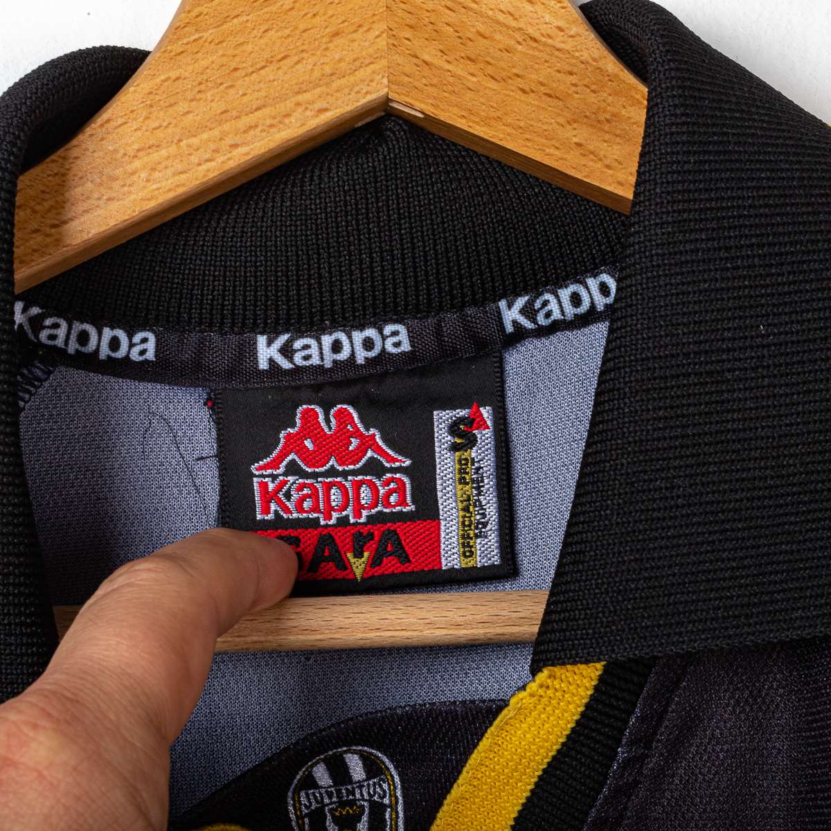 Juventus Kappa Sony Third Shirt 1995/1996