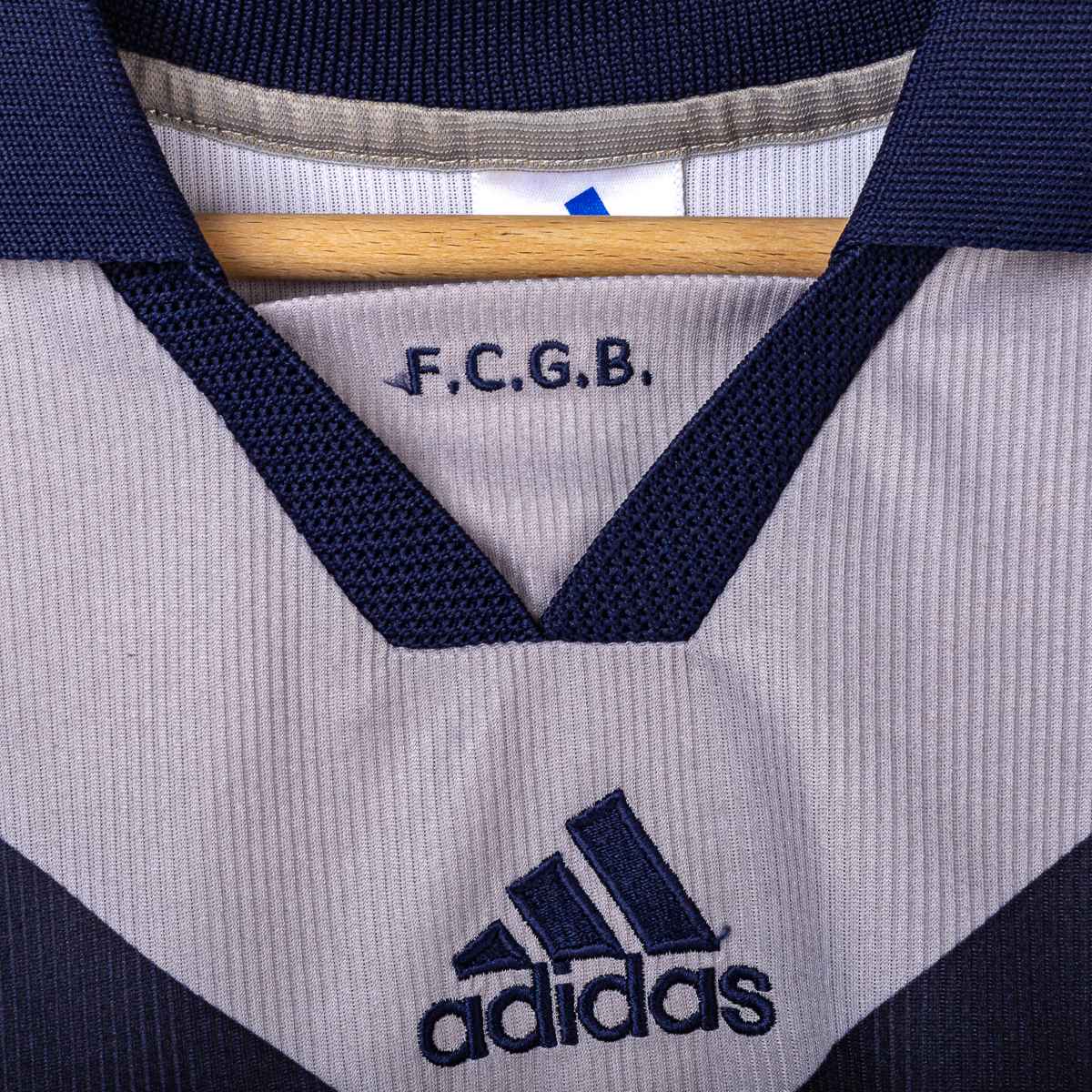 Adidas Siemens 2000/2001 Bordeaux Third Shirt