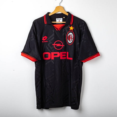 AC Milan Lotto Baggio 18 Third Shirt 1996/1997