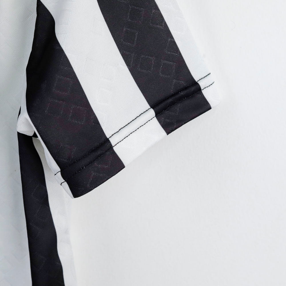 Cofanetto con Maglia Retro Home Juventus 1992/1993 S