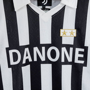 Cofanetto con Maglia Retro Home Juventus 1992/1993 S
