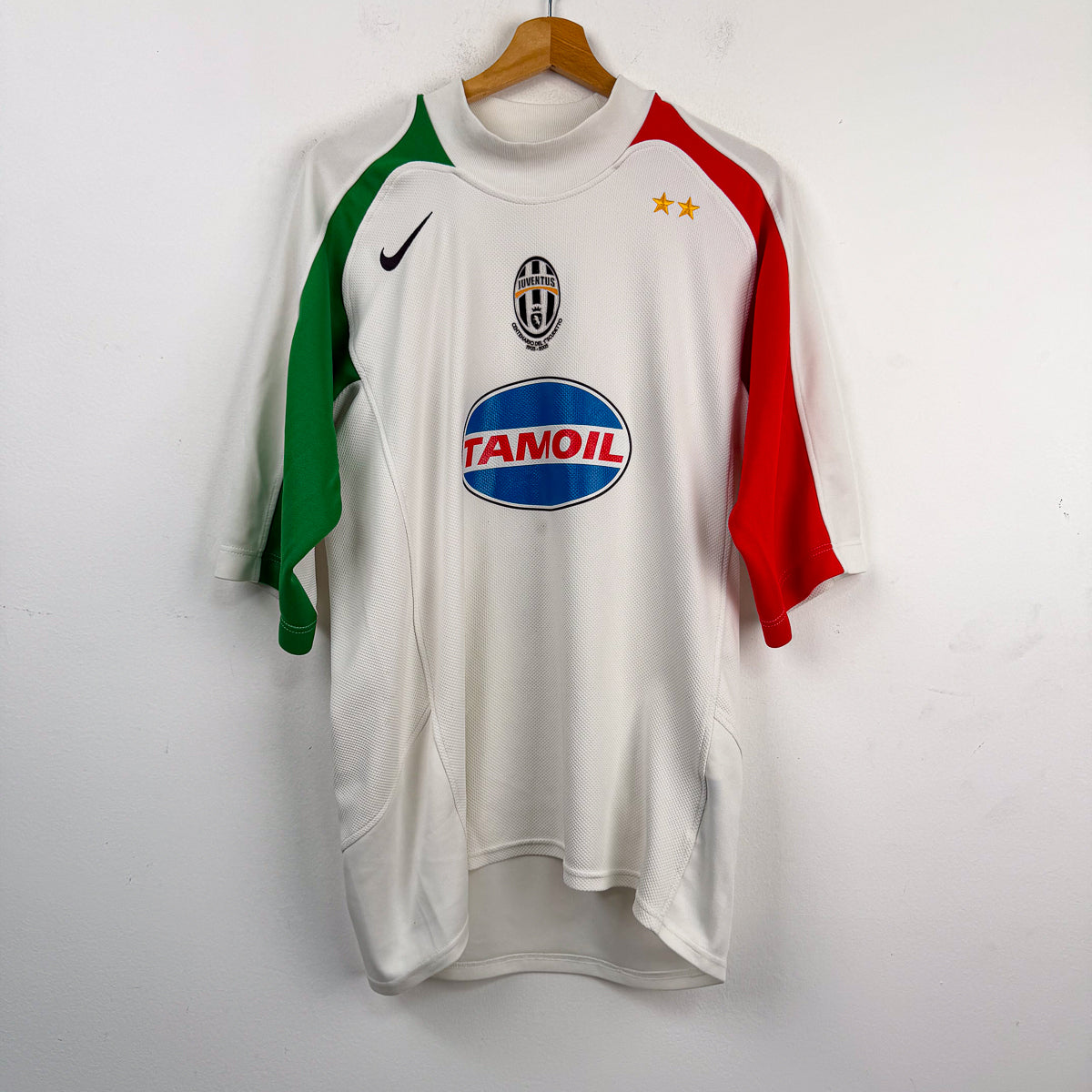 2005/2006 Juventus Goalkeeper Nike Buffon 1 Shirt