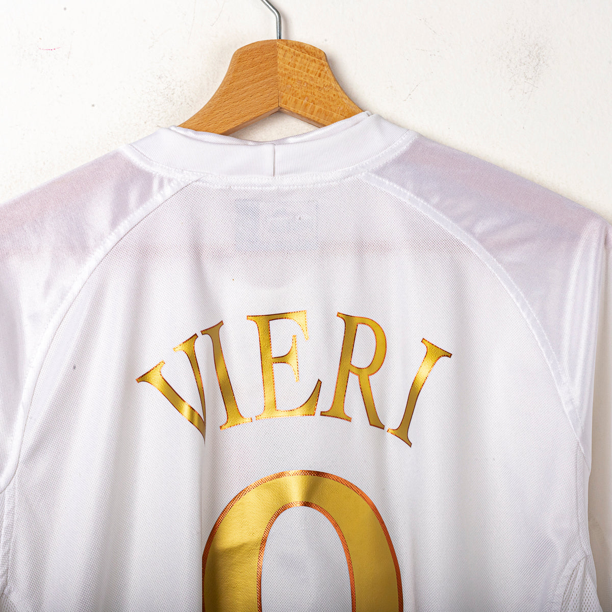 Maglia Away Italia Puma Vieri n9 2004 74x53