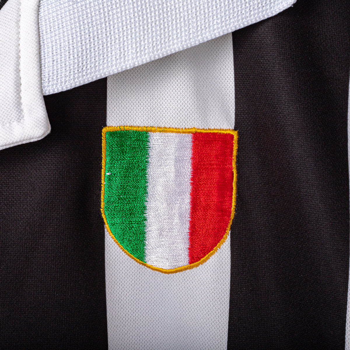 1998/1999 Juventus Champions Jersey Kappa Tacchinardi 20