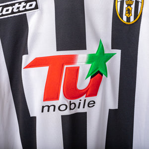 2001/2002 juventus lotto tacchinardi 20 ls home jersey