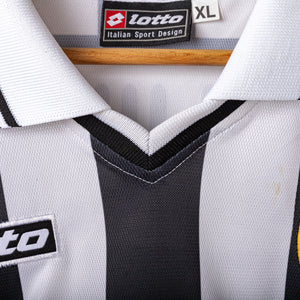 2001/2002 juventus lotto tacchinardi 20 ls home jersey