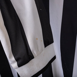 2001/2002 juventus lotto tacchinardi 20 ls home jersey