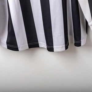 2001/2002 juventus lotto tacchinardi 20 ls home jersey