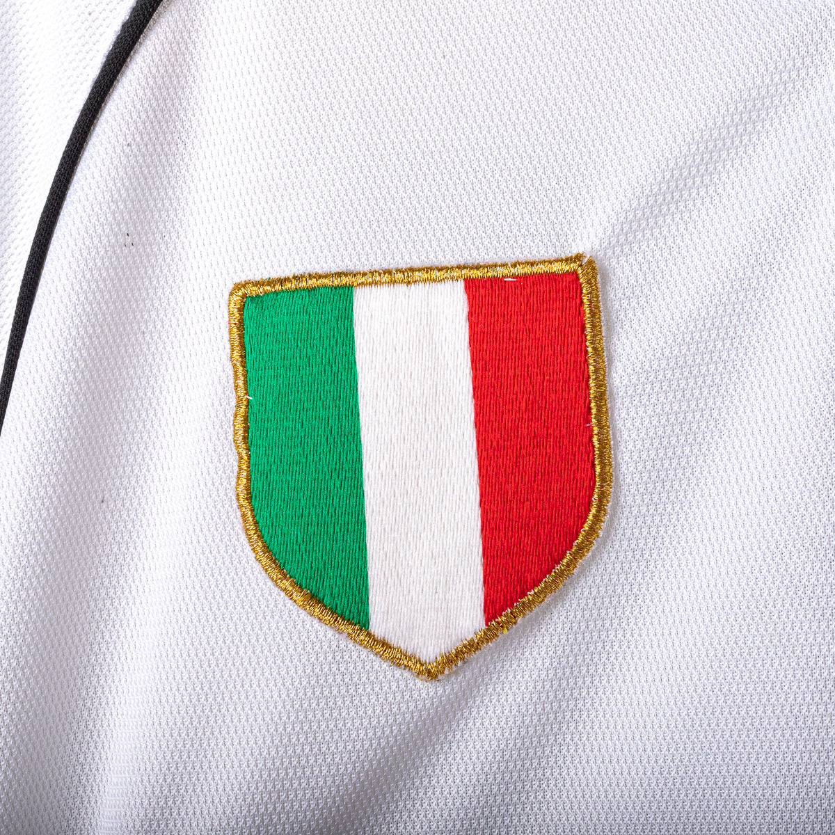 2002/2003 juventus lotto ferrara 2 ls away jersey