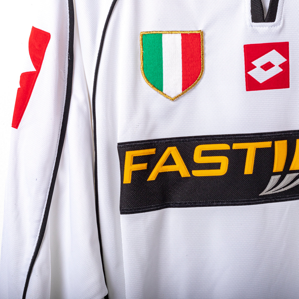 2002/2003 juventus lotto ferrara 2 ls away jersey