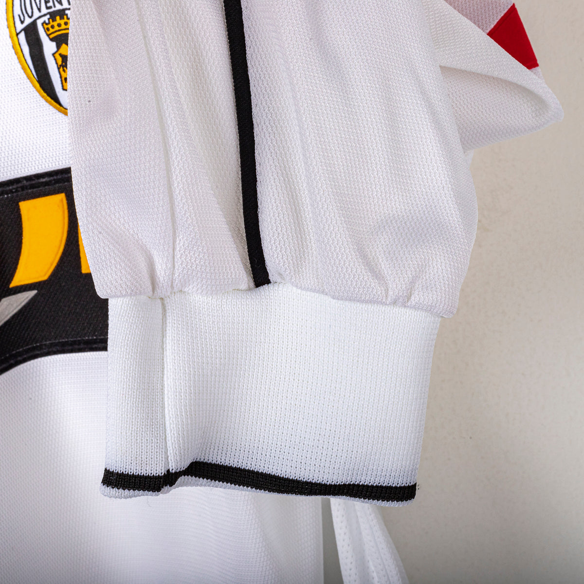 2002/2003 juventus lotto ferrara 2 ls away jersey