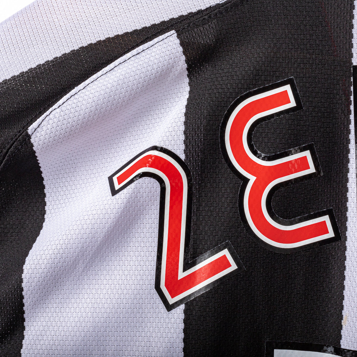 2007/2008 juventus nike zebina 5 home jersey