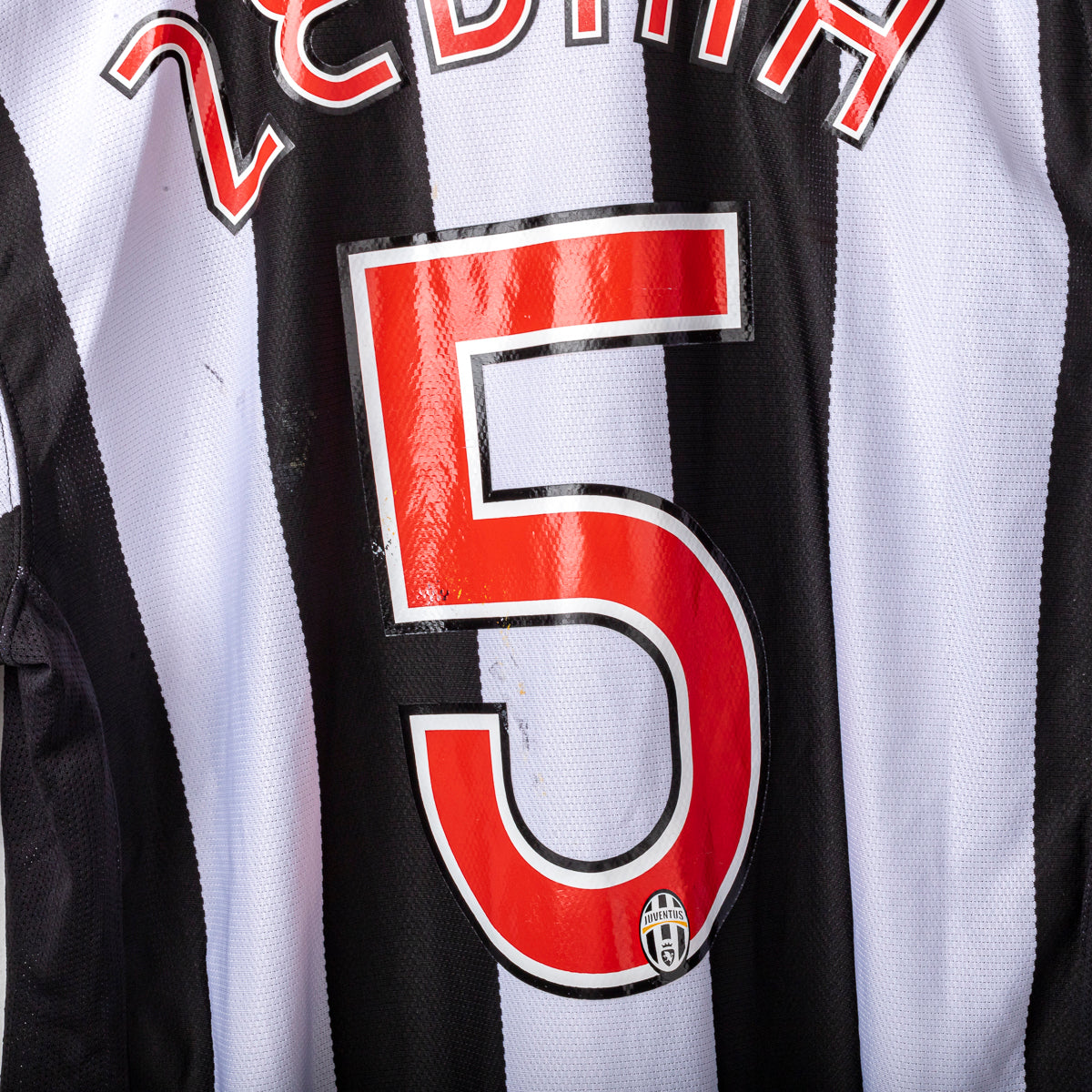 2007/2008 juventus nike zebina 5 home jersey