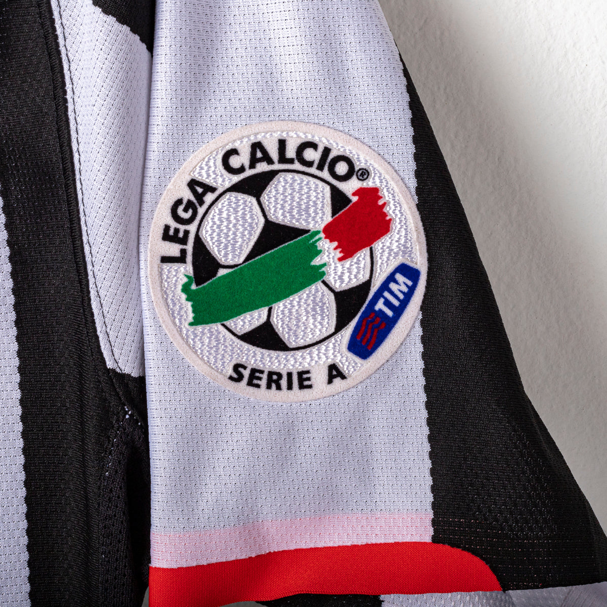 2007/2008 juventus nike zebina 5 home jersey