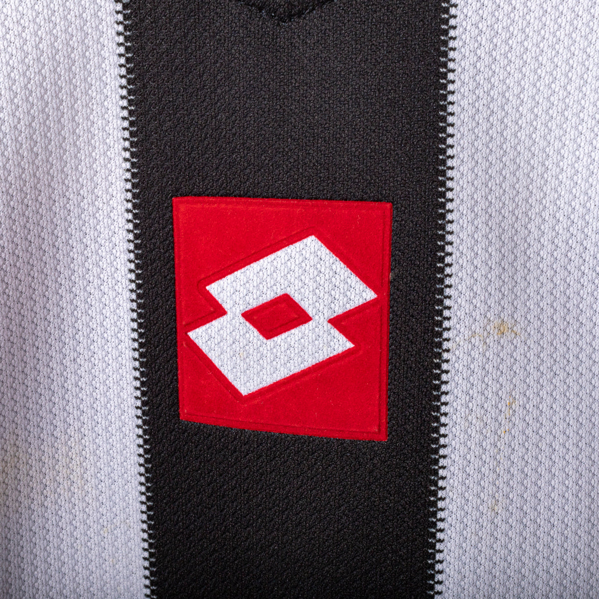 2002/2003 juventus lotto baiocco 20 home jersey