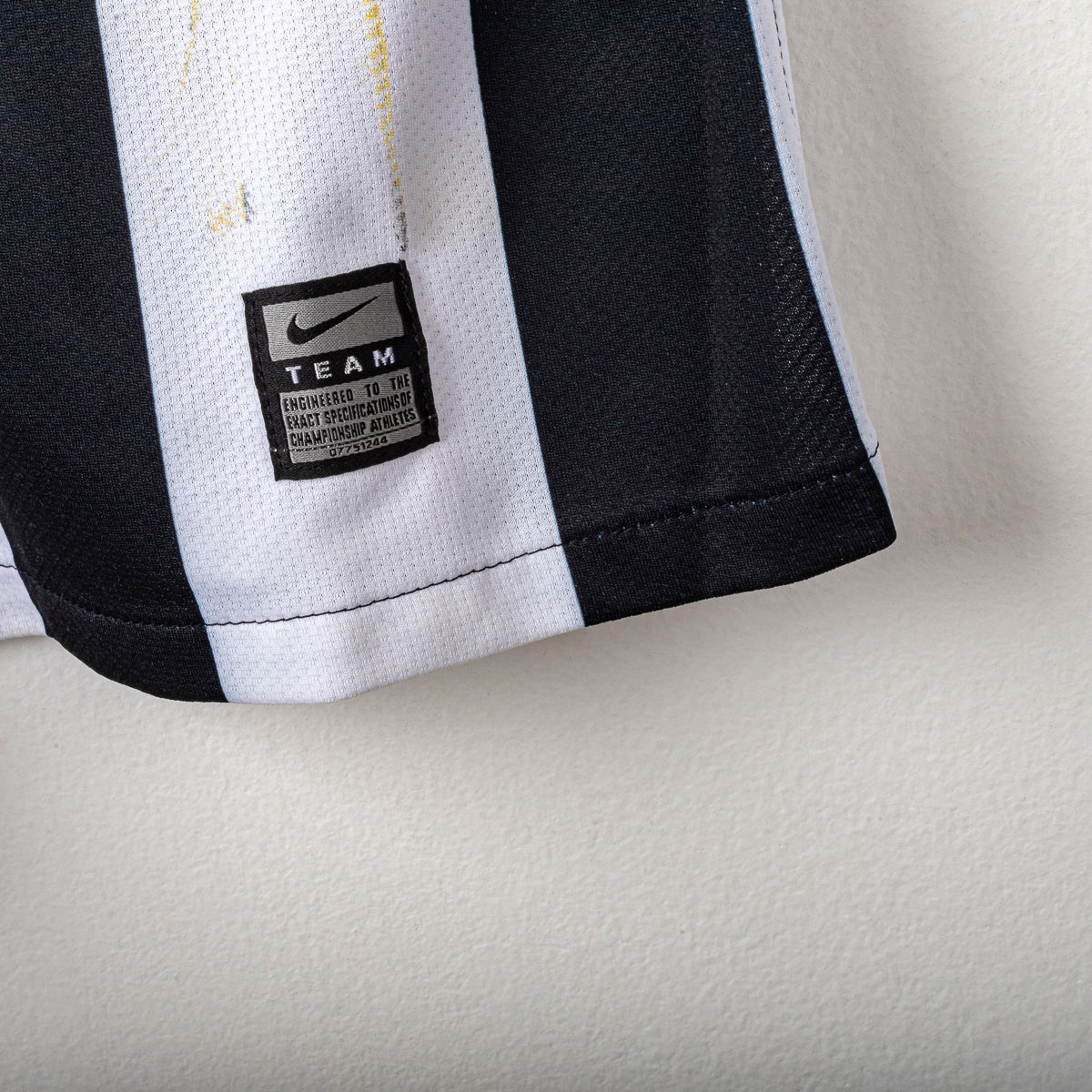 2009/2010 juventus nike cannavaro 5 home jersey