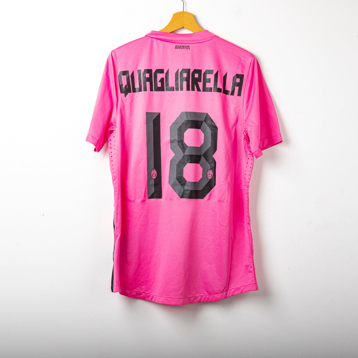 2011/2012 juventus nike quagliarella 18 away jersey