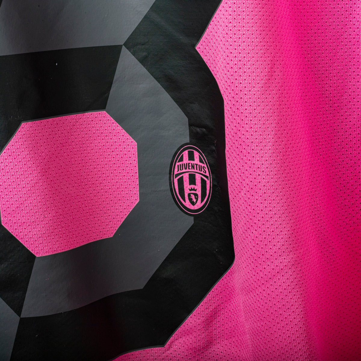 2011/2012 juventus nike quagliarella 18 away jersey