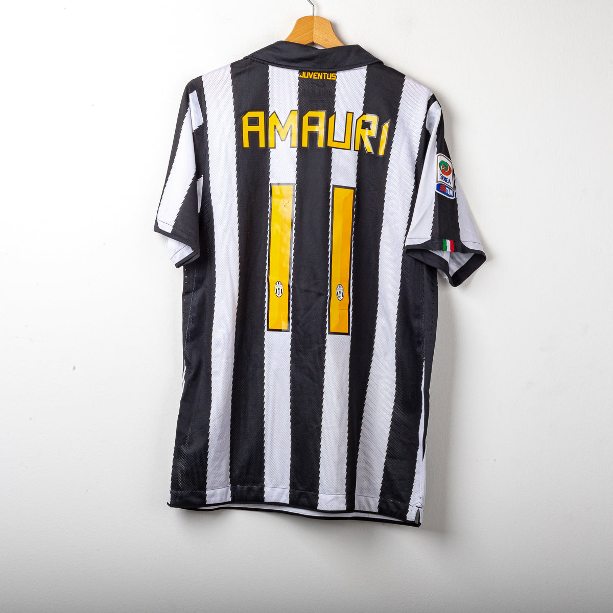 2010/2011 juventus nike amauri 11 home jersey