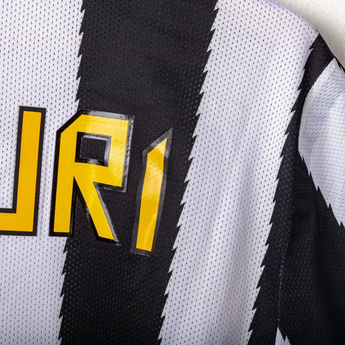 2010/2011 juventus nike amauri 11 home jersey