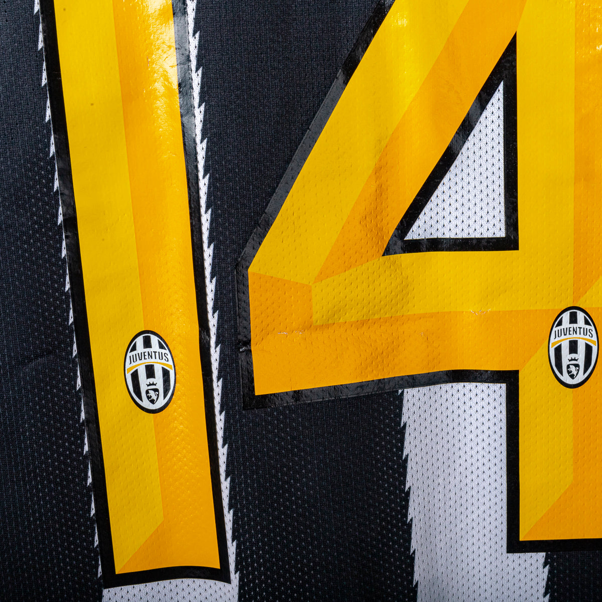 2010/2011 juventus nike 14 home jersey