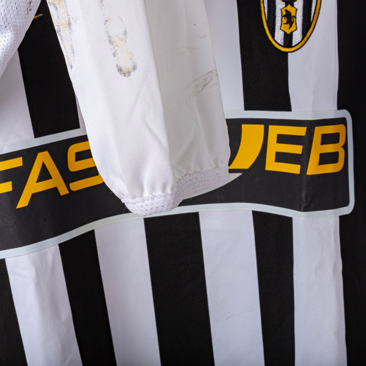 maglia home juventus nike thuram 21 2003/2004
