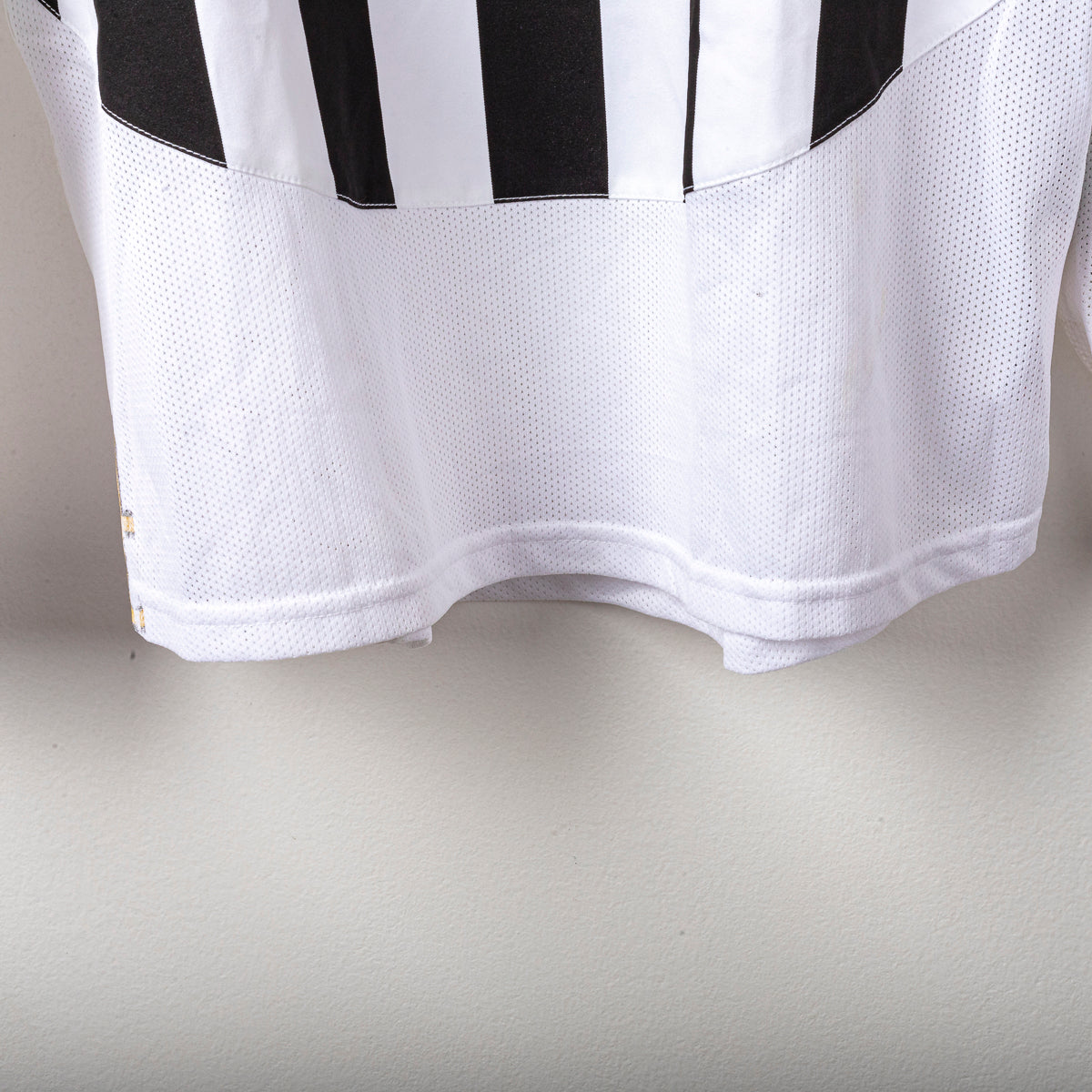 maglia home juventus nike thuram 21 2003/2004