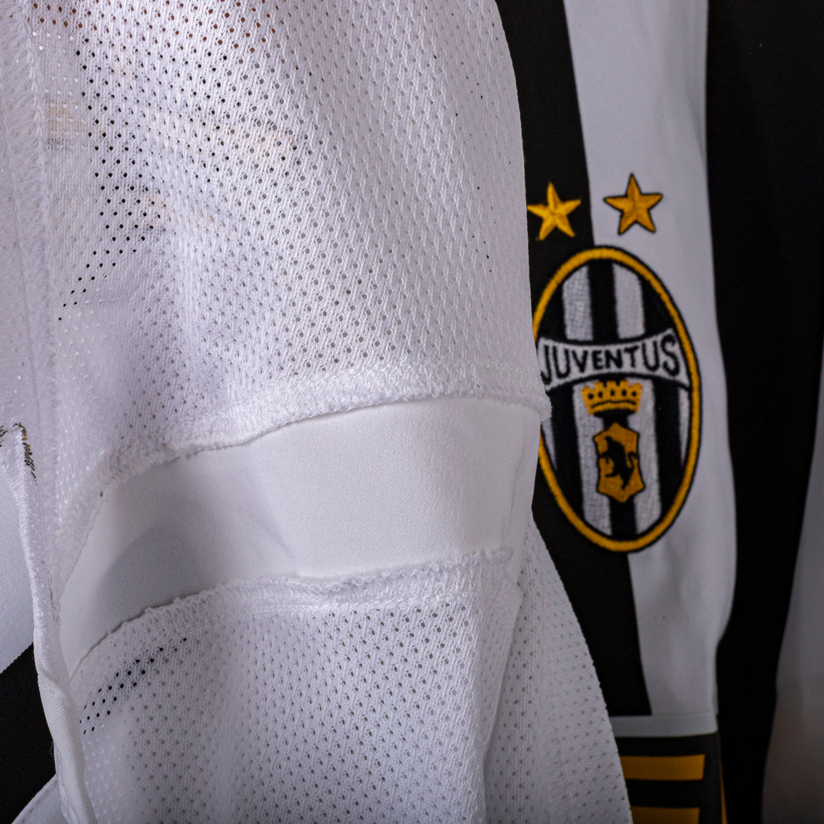 maglia home juventus nike thuram 21 2003/2004