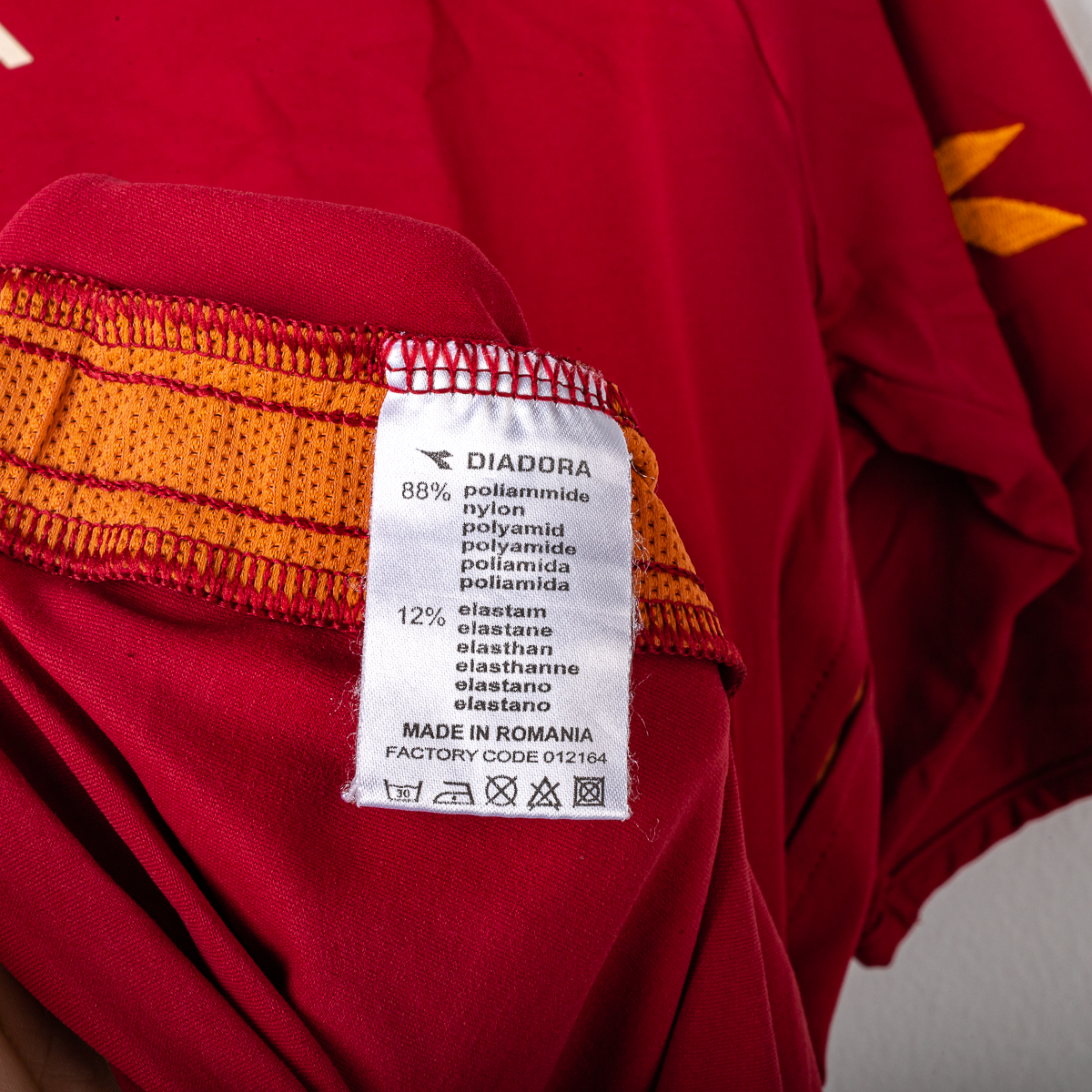 Maglia Home Roma Diadora Cassano 18 autografata 2004/2005