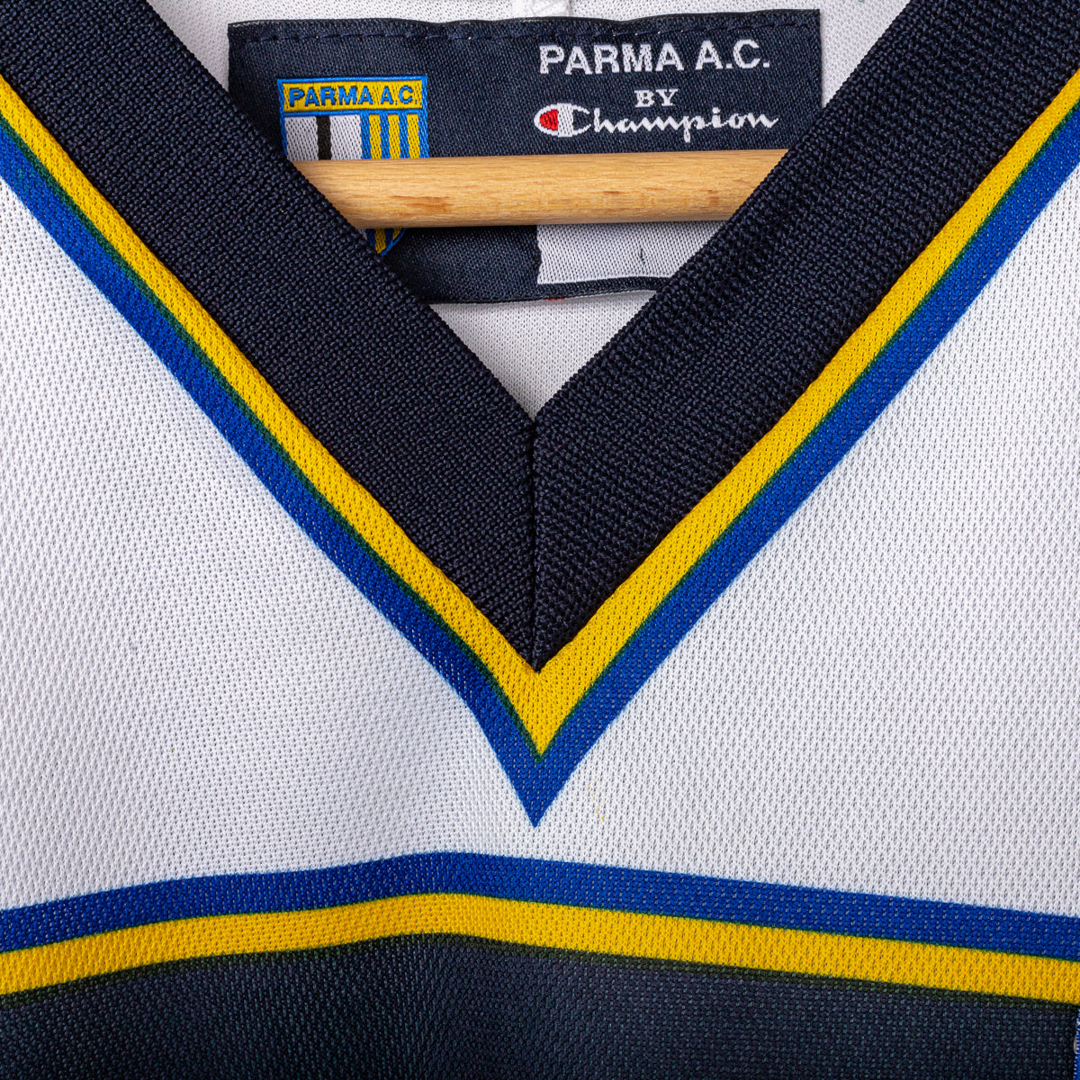 2002/2003 Parma Away Jersey Champion Ferrari 21