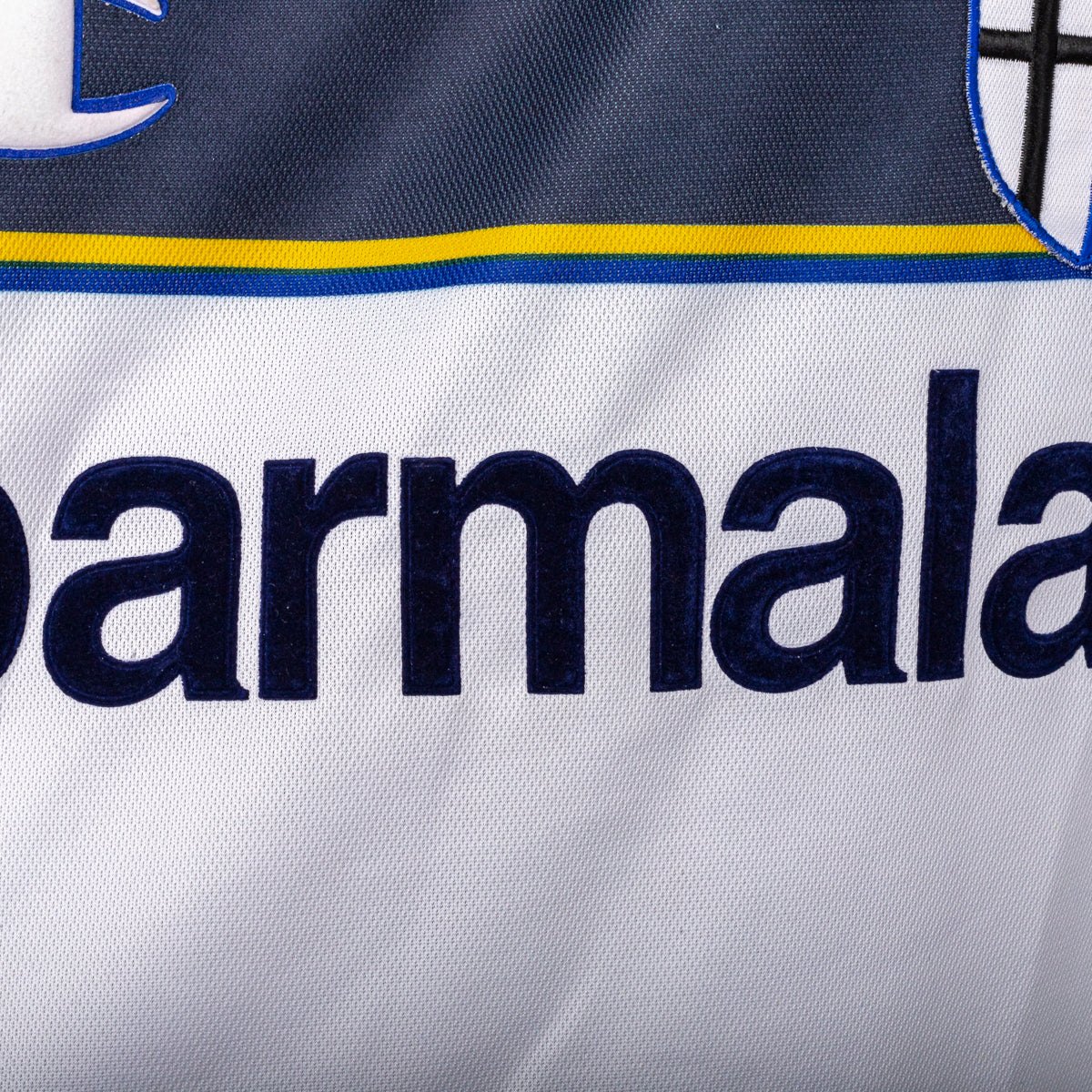 2002/2003 Parma Away Jersey Champion Ferrari 21
