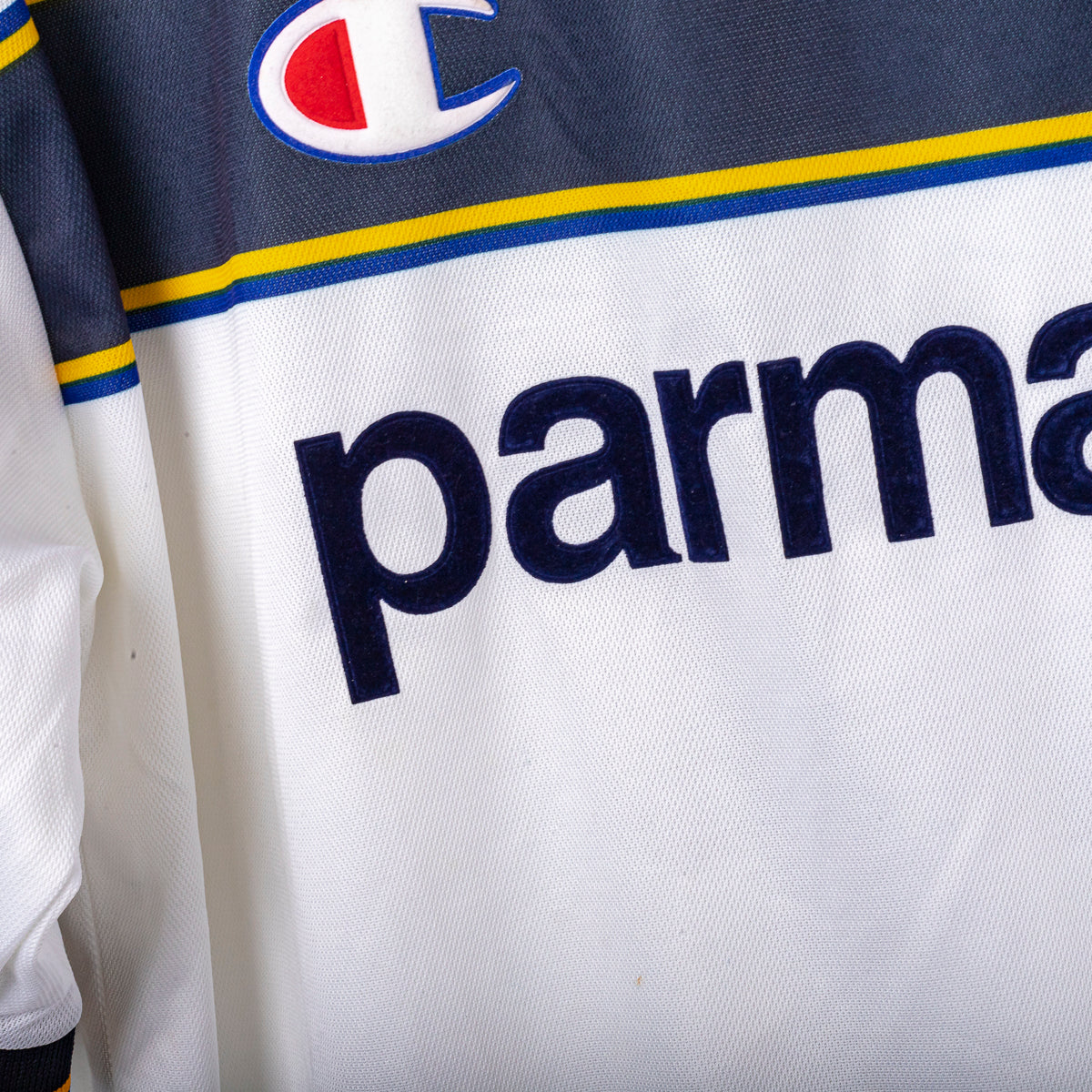 2002/2003 Parma Away Jersey Champion Ferrari 21