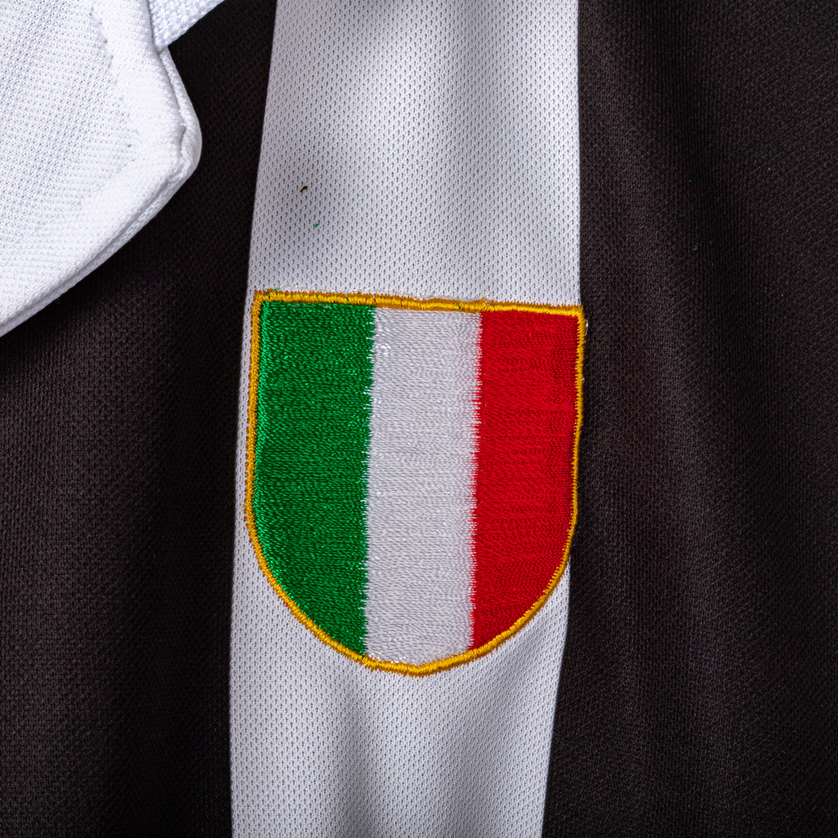 1998/1999 juventus kappa pessotto 17 home jersey